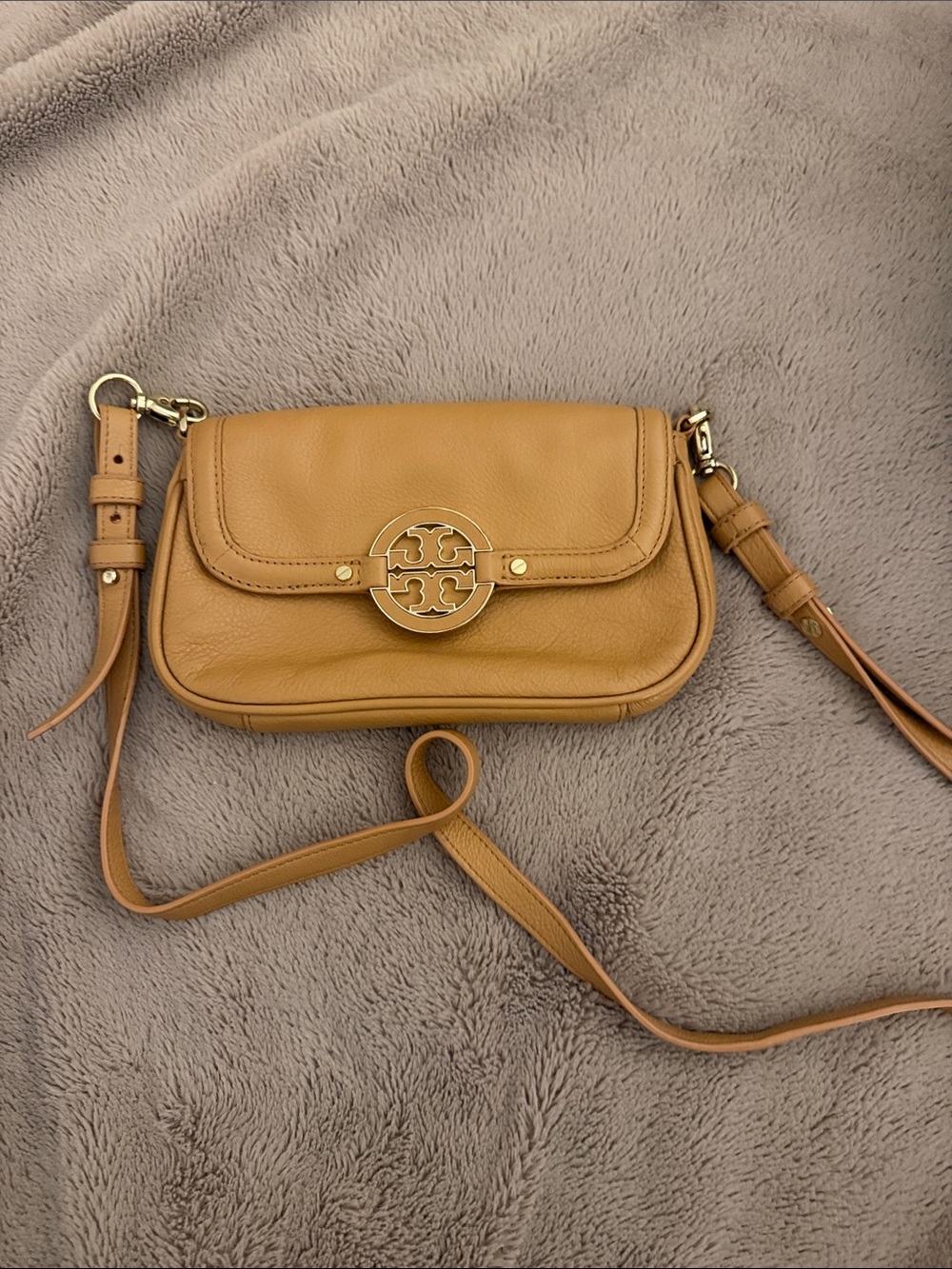 Tory Burch Cognac Tan Pebbled Leather Crossbody with Gold Logo